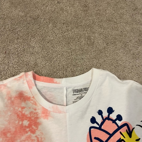 Peanuts Split Design Graphic Tee - Picture 4 of 6